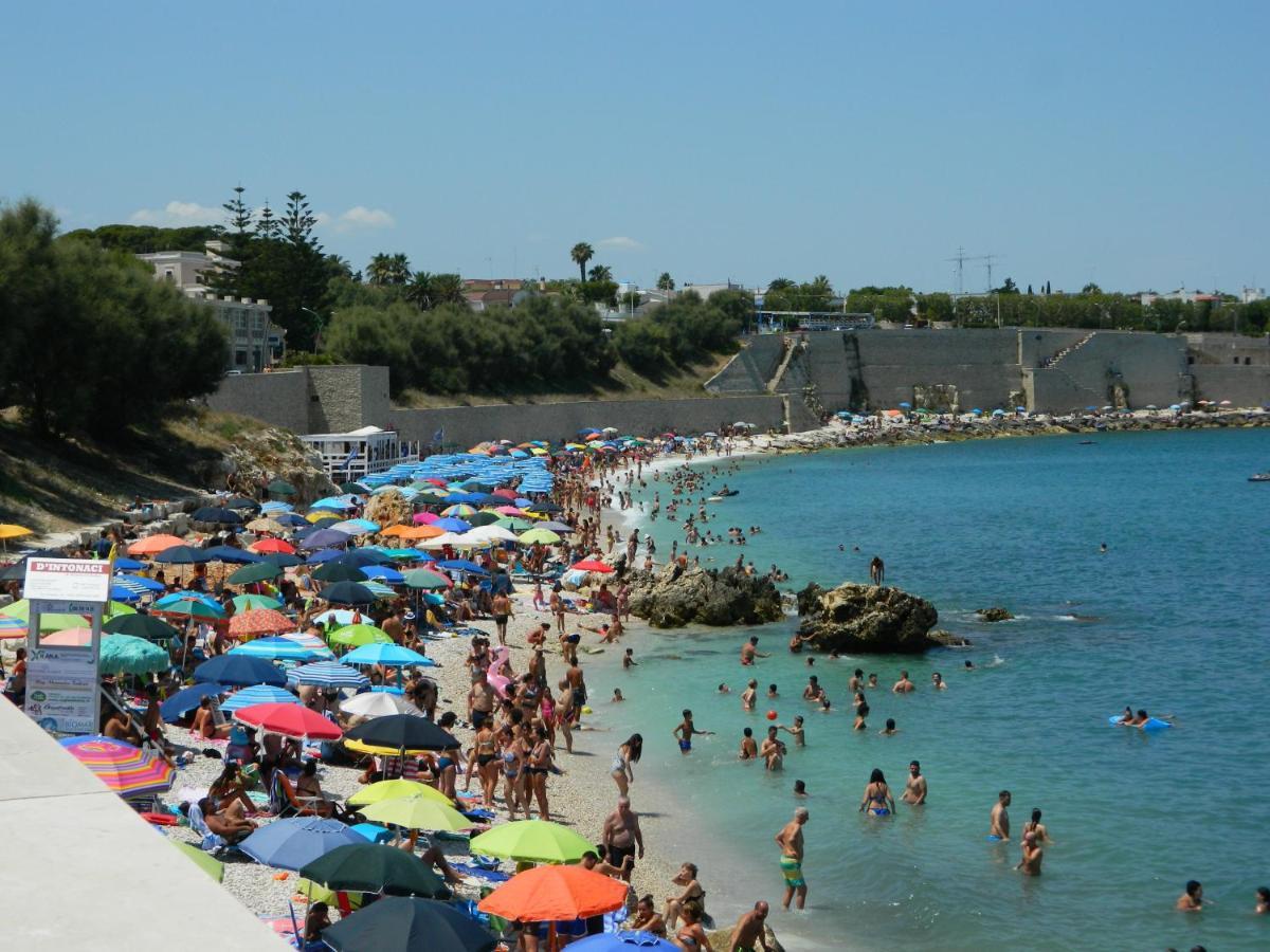 Torre Anna Historical Center Living Bisceglie Exterior photo